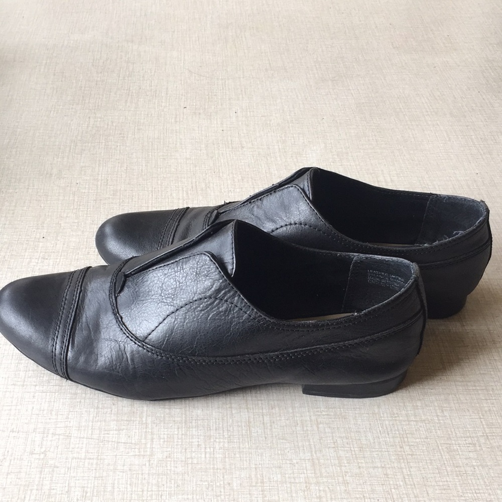 Crown Vintage slip on oxford